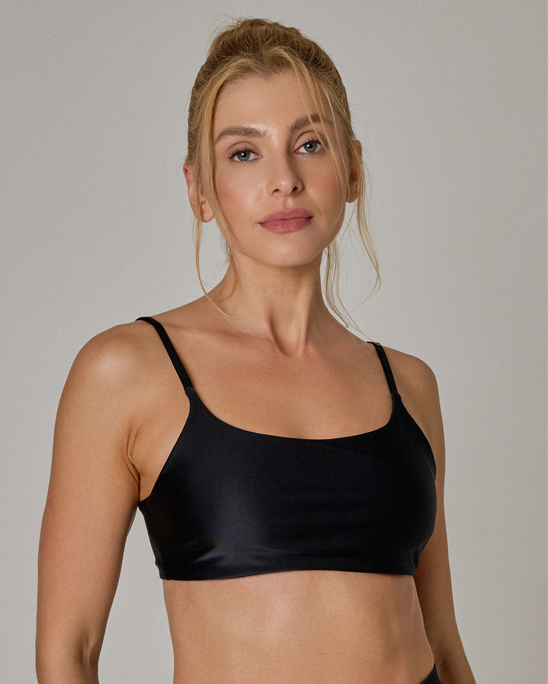 Top com Alça Fina Atletika | Fitness IX