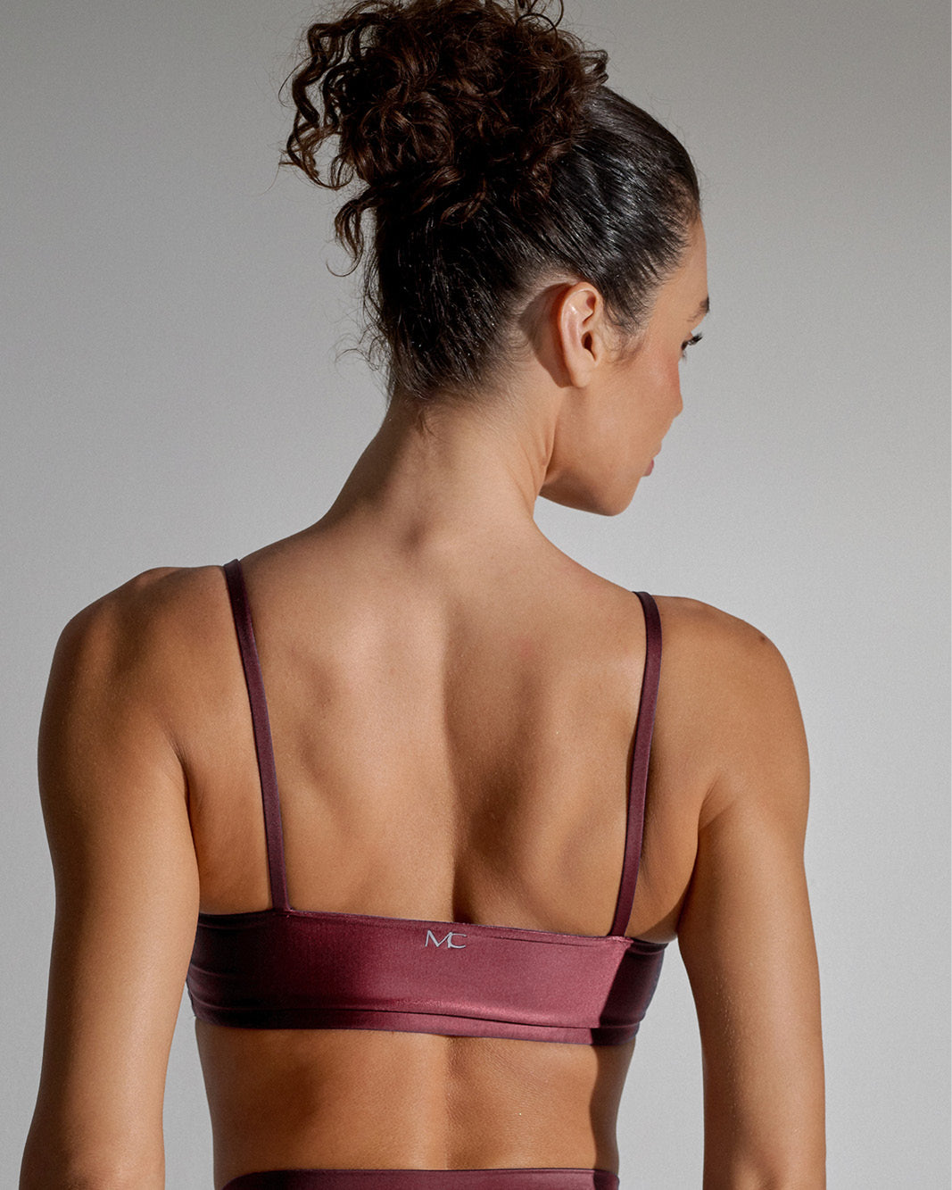 Top com Alça Fina Atletika | Fitness